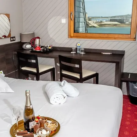 Hotel De France 3*